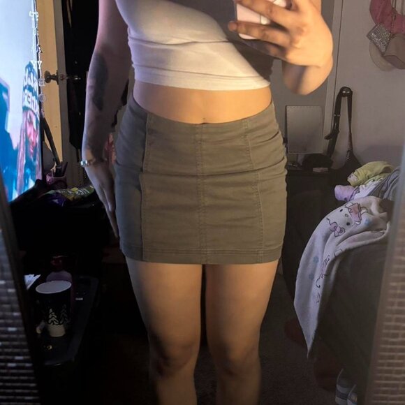 Macy's Women's Grey and Khaki Skirt - Picture 1 of 2